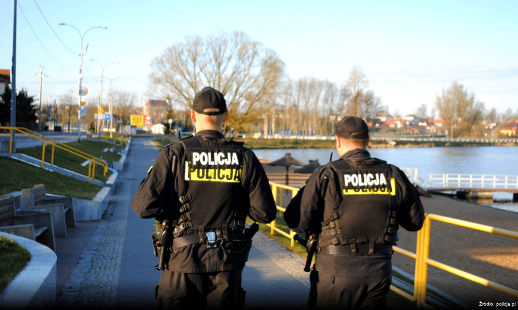 Nowi policjanci w Małopolsce: Uroczyste ślubowanie